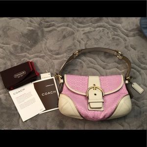 NWT Signature Coach pink/gold Soho bag